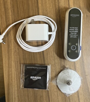 Amazon Echo Look Smart Assistant - White NIB.