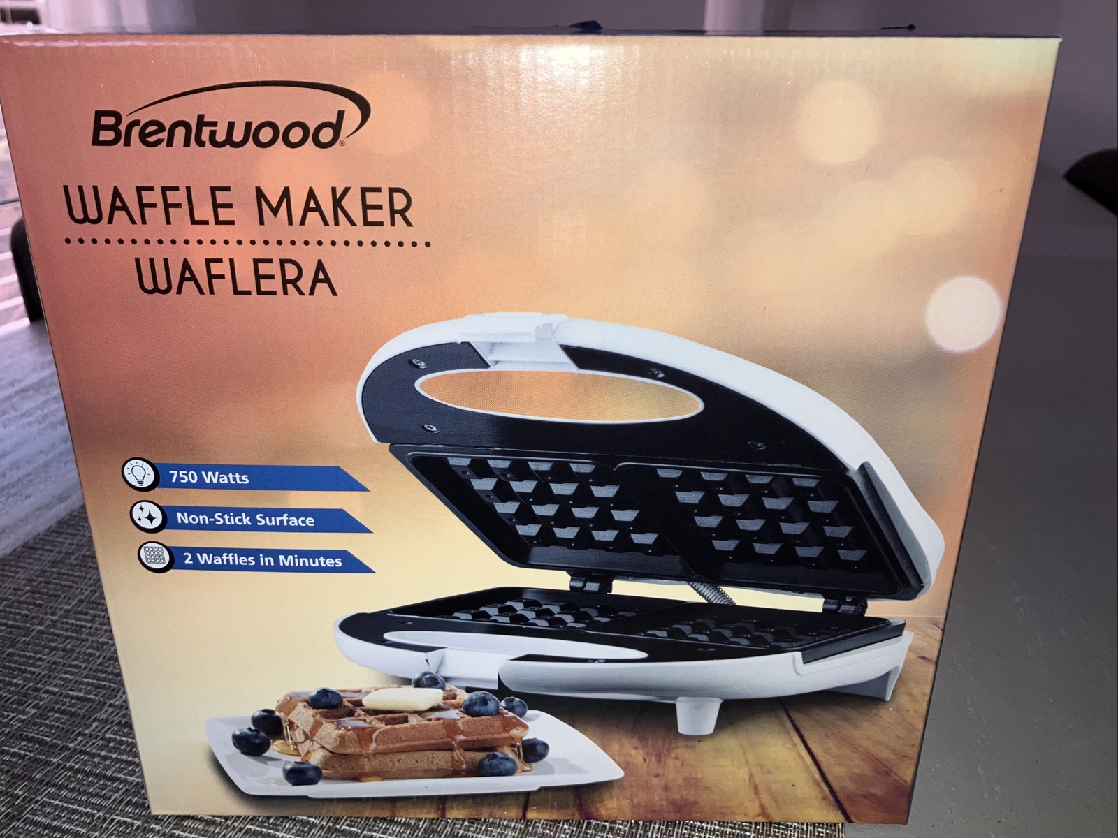 Dual White Nonstick 750 Watts