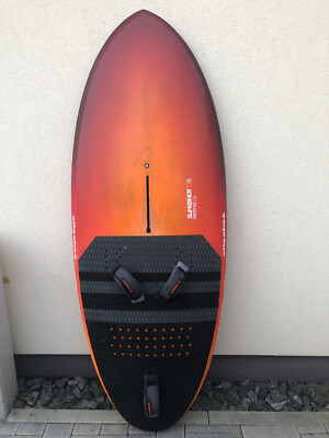 Slingshot Freestyle V2 115 Windsurf Foilboard Sehr guter Zustand