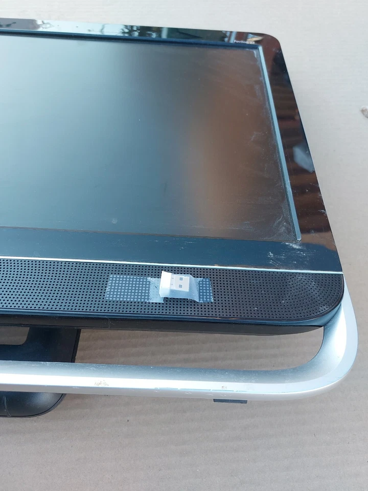 HP ALL IN ONE DESKTOP COMPUTER WINDOWS. 10 - Image 2 of 4