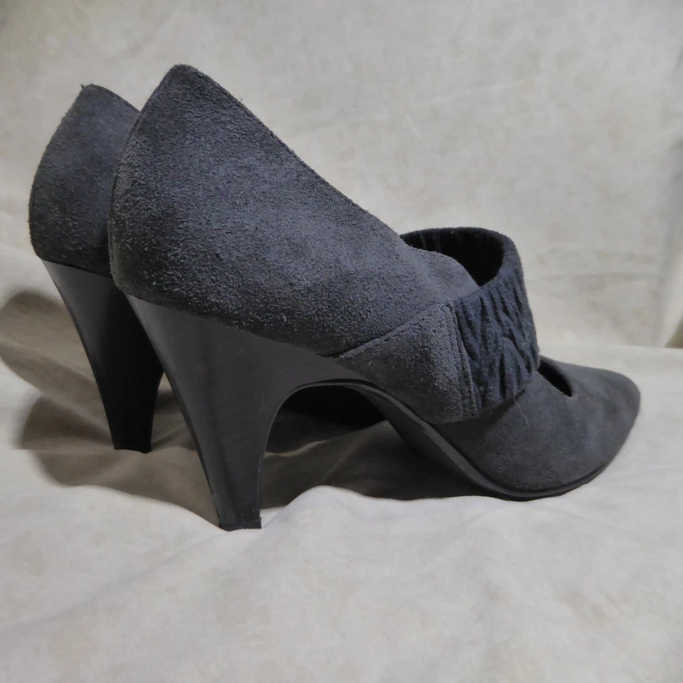 👠 Relativity salto alto alça larga Ruche Mary Janes tamanho 8,5 M couro camurça cinza - Imagem 4 de 4