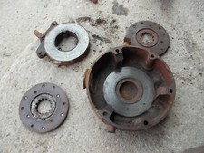 Farmall 400 Ih Tractor Orignl R Brake Assembly Housing Cover 357105r1 W/ Parts