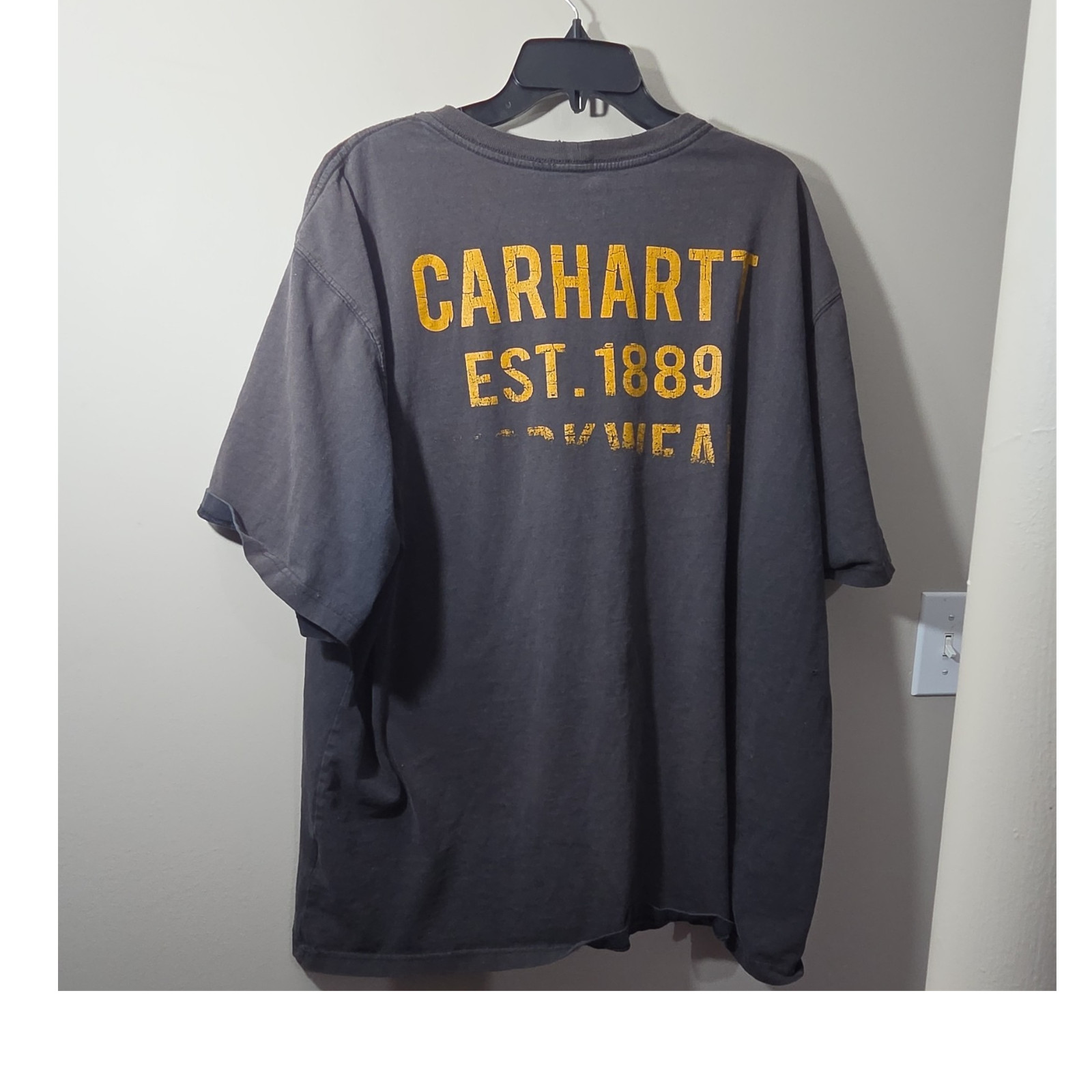 Carhartt Men's 2XL Gray Cotton Short Sleeve Crew Neck Logo Pocket T-Shirt