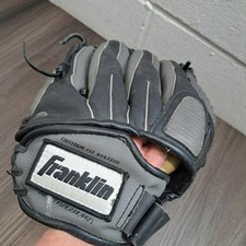 Franklin 4672GB 13 inch Contour Fit System Baseball Glove Right Handed Thrower