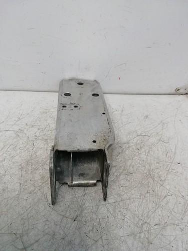 BMW 320D F30 STURZBÜGEL VERFORMUNGSBÜGEL VORNE LH 7266191 2013