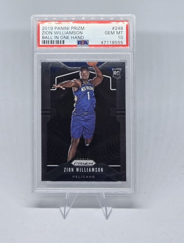 2019 Panini Prizm Zion Williamson Ball In One Hand - PSA 10