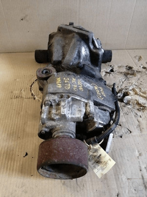 Hinterachsdifferential. kompl.  VOLVO V70/XC70 XC 2.4 D5 20V (120Kw) AWD 3b5e0a