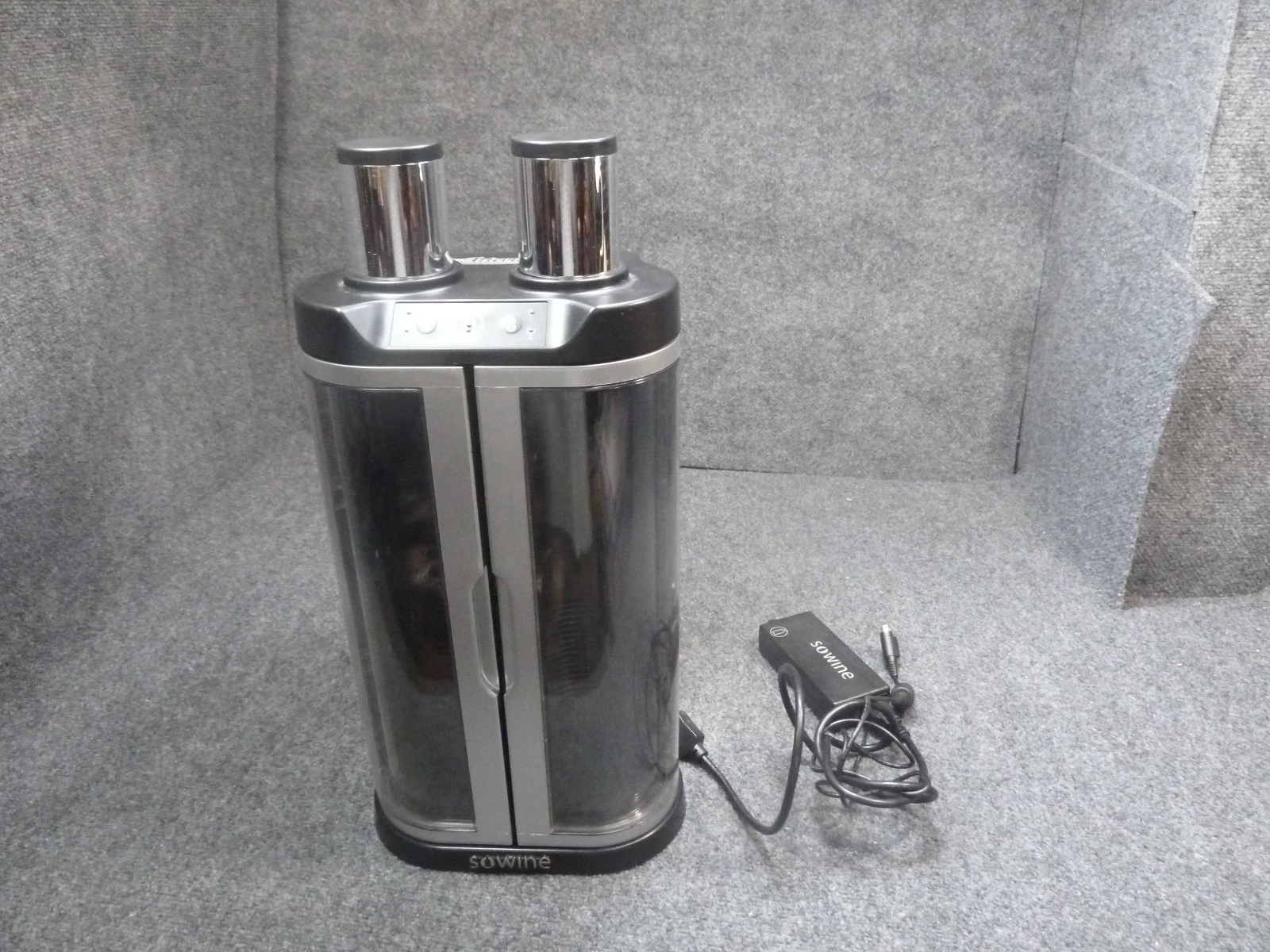 EuroCave Sowine Dual Zone Wine Bottle Cooler Chiller Fridge Countertop
Opens in a new window or tab