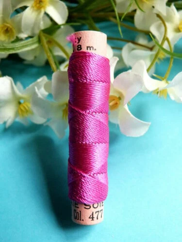 Fils à coudre en soie