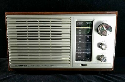 Vintage Radio Shack Realistic MTA-15 AM/FM Table Top Radio Model