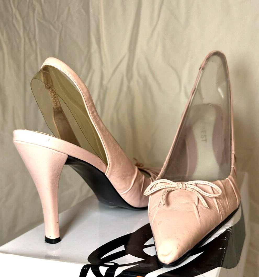 Nine West Ladies Pink Leather Sleek Slingback Pointed Toe