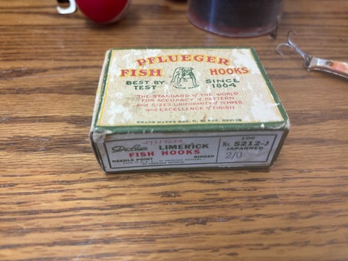 Vintage Fishing Equipment - 第 6/23 張圖片