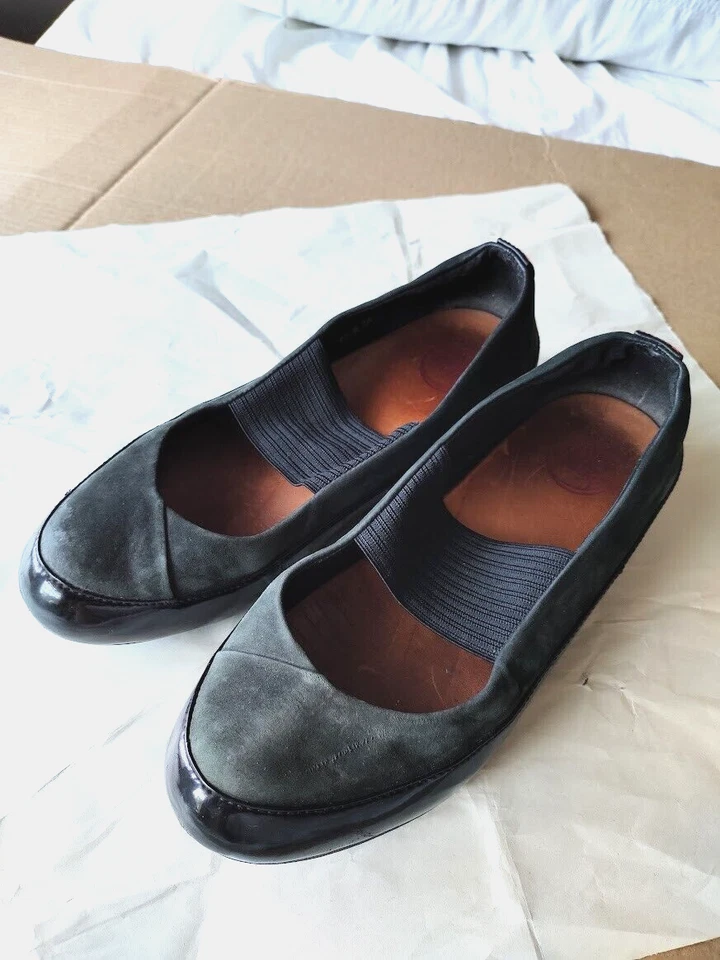 FitFlop Women's Nubuck Loafer Shoes Green & Black Patent Leather U.S. Size 6 - Image 2 of 4