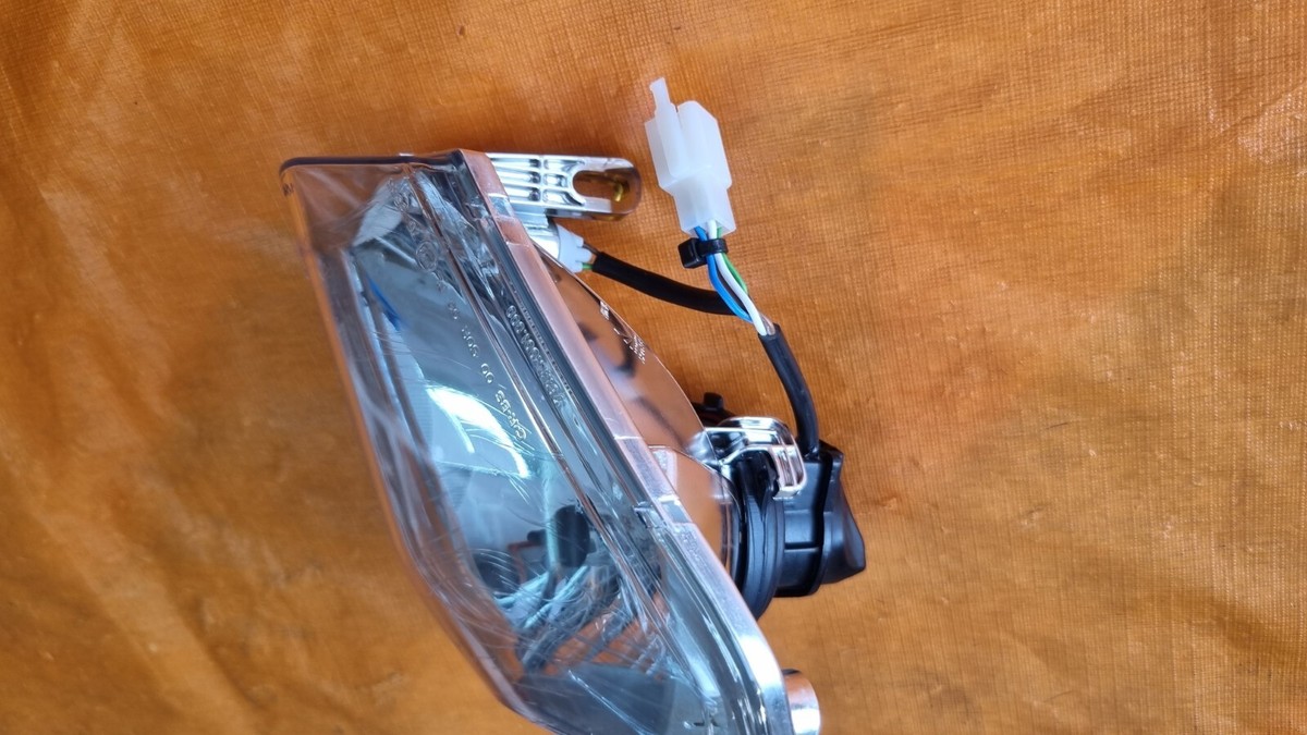 KTM EXC ヘッドライト 新品 78114001000 【公式通販】