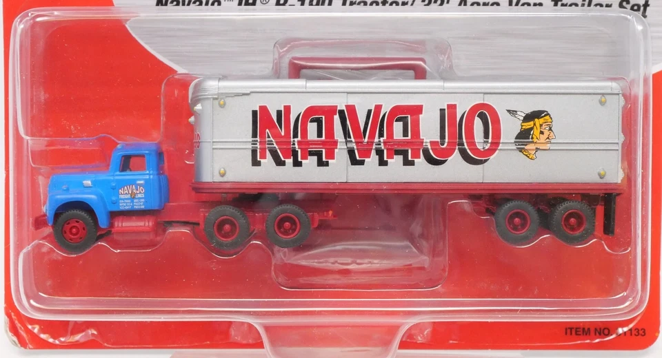 Mini-Metals 31133, Navajo IH R-190 Tractor / 32' Aero Van Trailer Set, HO Scale - Image 2 of 2