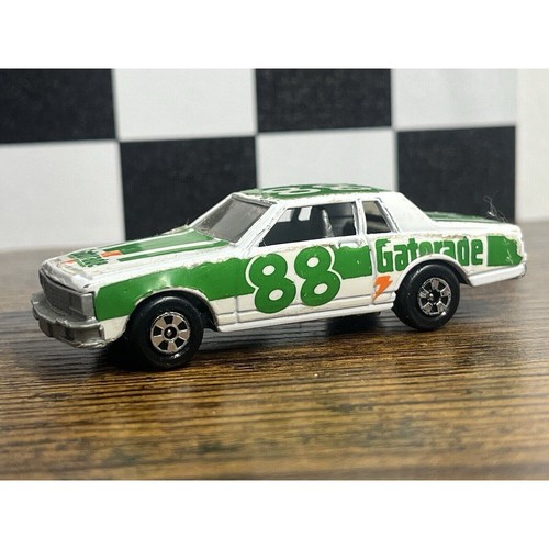 Ertl 1980 Chevy 88 Gatorade Stocker Race Car Green/White Hong