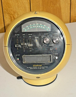 ~( ¿ )~ FuNkY WELTRON 2001 SPACE BALL w/ WORKING AM/FM RADIO & 8-TRACK PLAYER ~