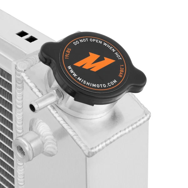 Radiador de aluminio Mishimoto X-Line para Chevrolet Camaro 1970-1981 plateado Foto 4 de 4