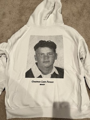 Men s Tom Brady Yearbook TB12 Hoodie White Size Large