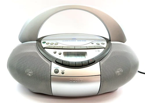 SONY CFD-S350 AM/FM Cassette CD Boombox Radio 17" Portable ~ WORKS GREAT