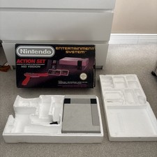 Nintendo NES Console Action Set Box and console only - faulty - spares - 