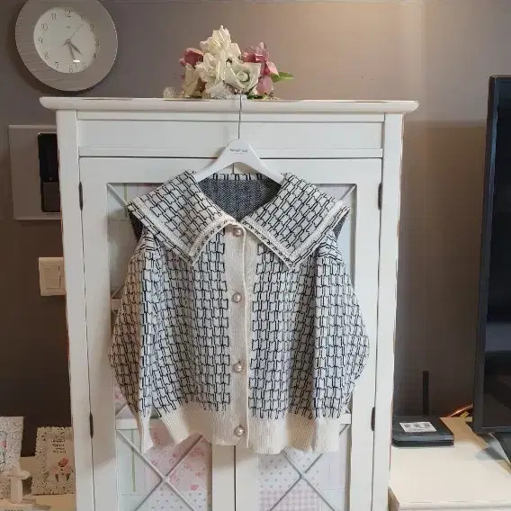 Ivory Patterned Button-Down Cardigan - Size 55-66 - image 2