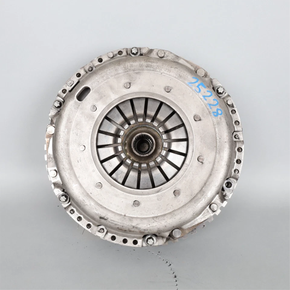 Porsche 911 997 2009-2012 6 velocidades doble masa volante 9G111401202 OEM usado Foto 3 de 4