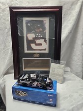 NASCAR Earnhardt 1:24 Display Case W/ Stands  1:24 Scale Car NIB