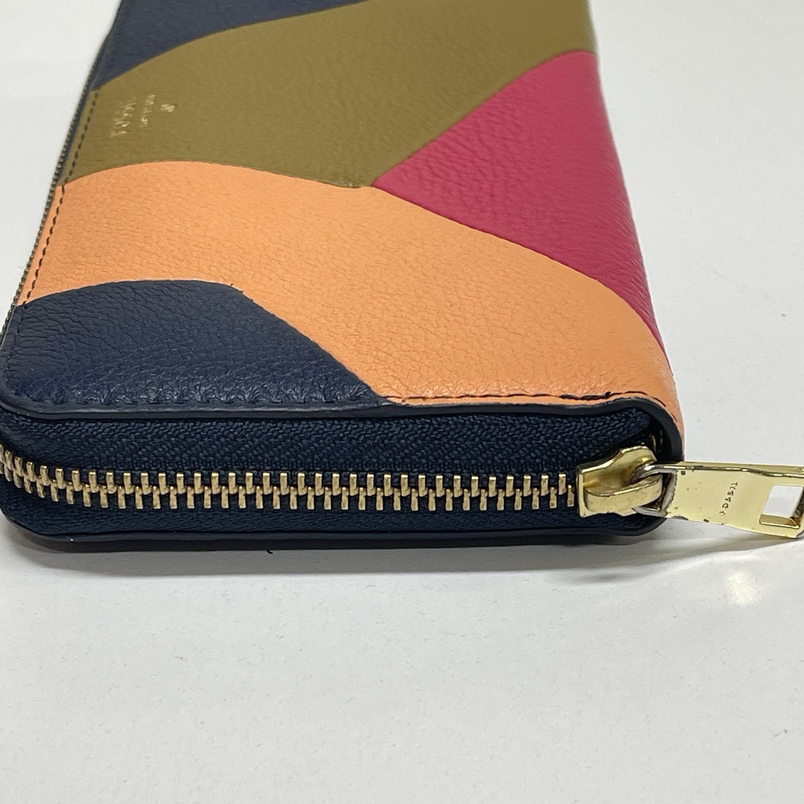 Fossil VDAY Wallet Navy Patchwork Zip Clutch Brig… - image 5