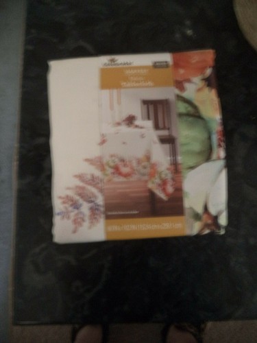 Celebrate Harvest Fabric 60x102 in. Tablecloth New - 第 1/5 張圖片