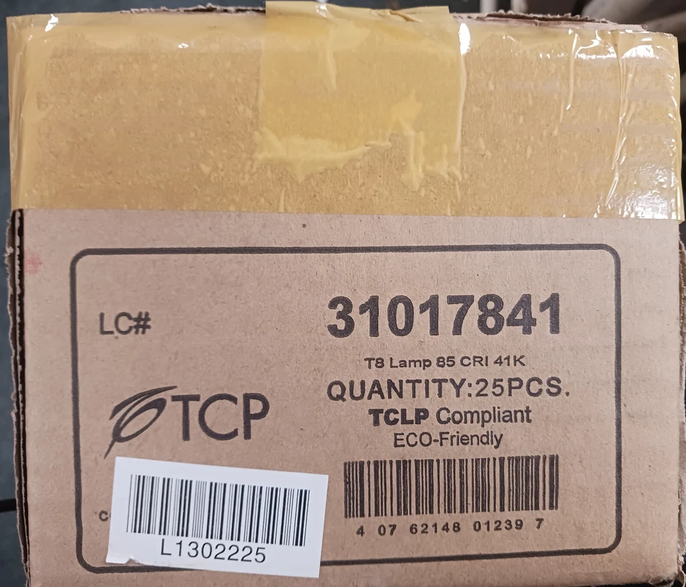 TCP F17T8-841 FLUORESCENT BULBS - T8 - 17W - 24" - CASE OF 25 **NEW** - Image 4 of 4