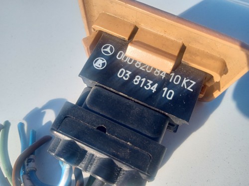 Mercedes W126 w123 power Window Switch bezel 0008208410kz AT0387 oem - Picture 9 of 13