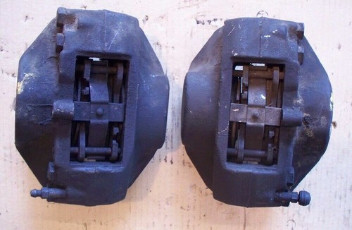 Mercedes Disc Brake Calipers Front Pair W123