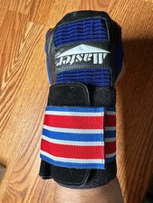 Master Deluxe Wrist Bowling Glove Good Used Condtion