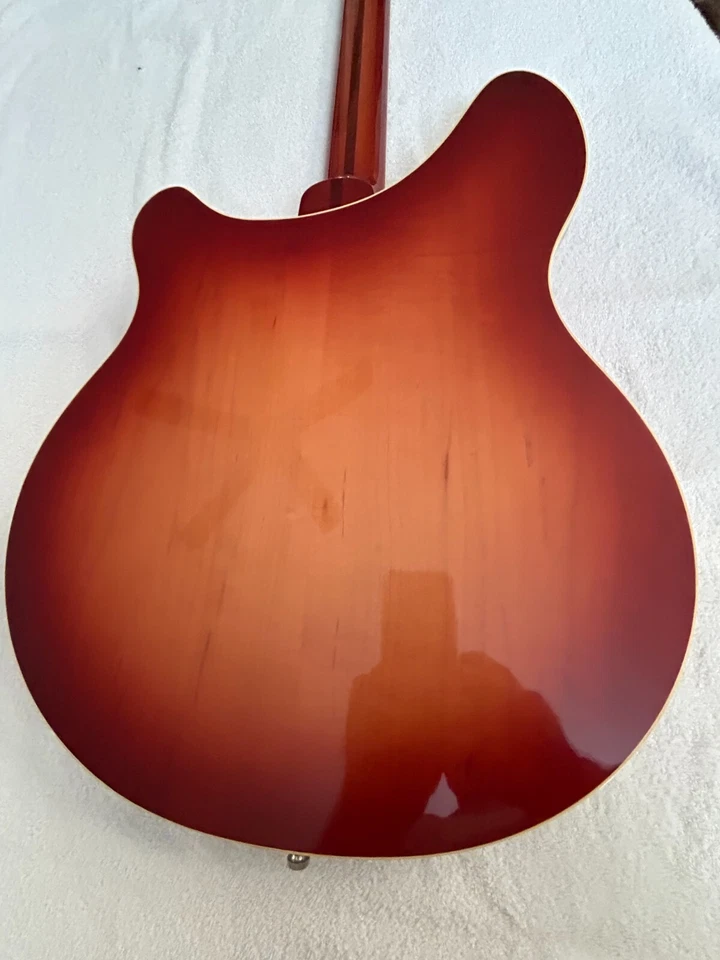 Guitarra Eléctrica Rickenbacker 360/12 12 Cuerdas, Fireglo con Estuche Rígido Original Foto 4 de 4