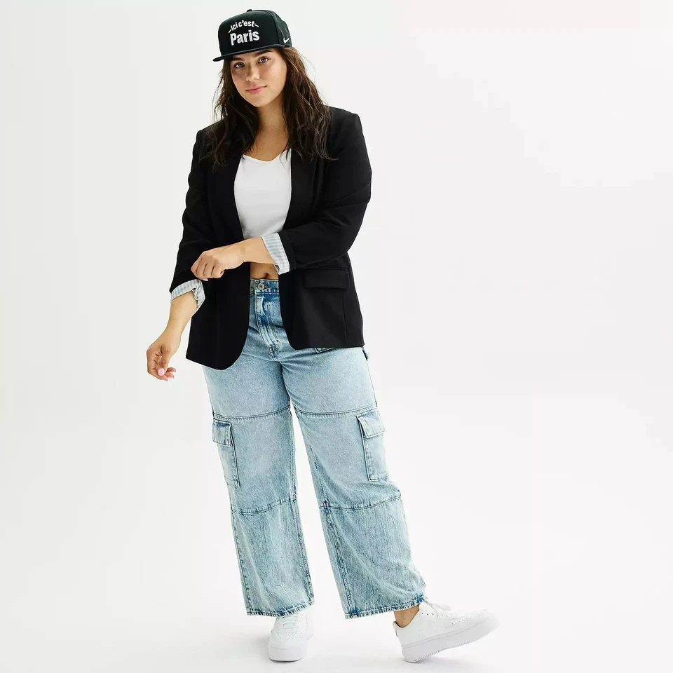 SO Plus Size Juniors Blazer One Button Black Classic Fit Vented Notched 2X NWT - Image 3 of 4