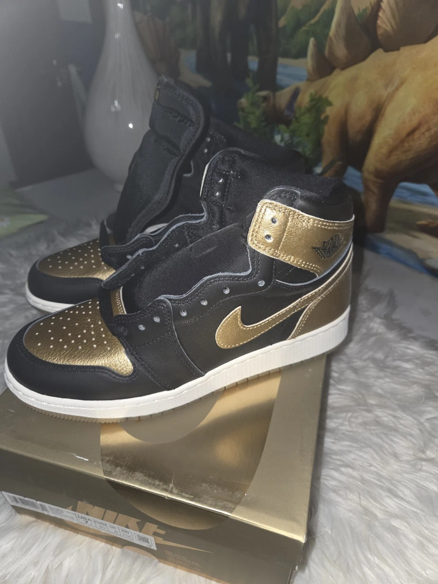 Preços baixos em Jordan 1 Retro OG High Black Gold | eBay