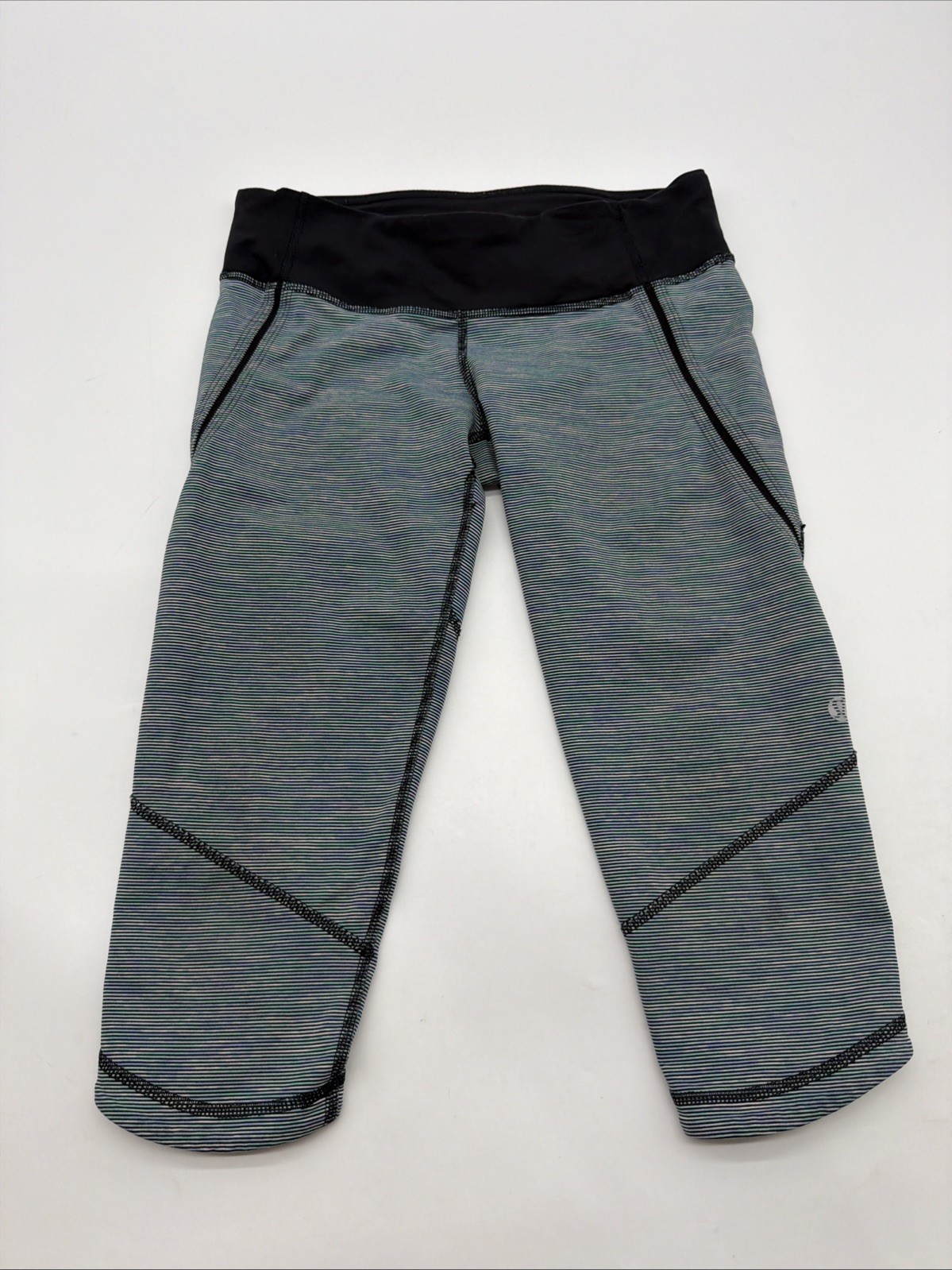 Lululemon Capri Leggings Women Size 4 Spriped Multicolor Logo.#43675