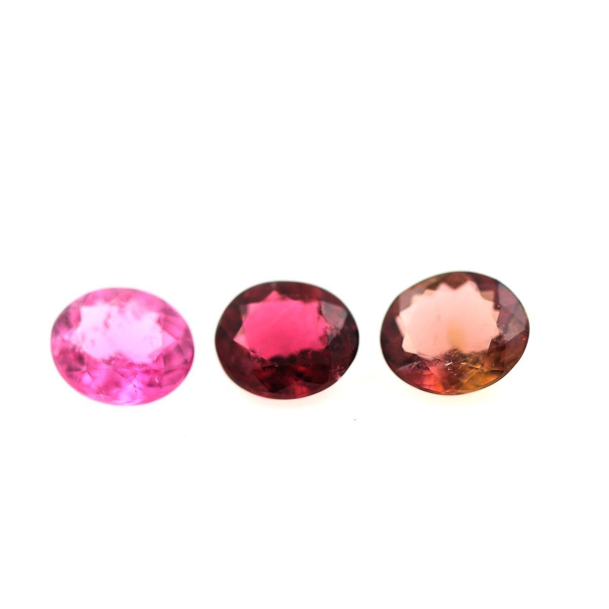 Tourmaline rose Mozambique 2.41 cts lot 3 pierres naturelles pour création bijou
