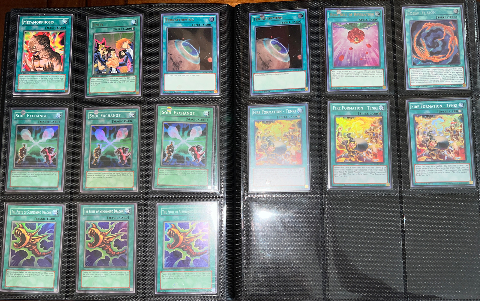 YuGiOh Collection Binder! 332 cards + Bulk! eBay