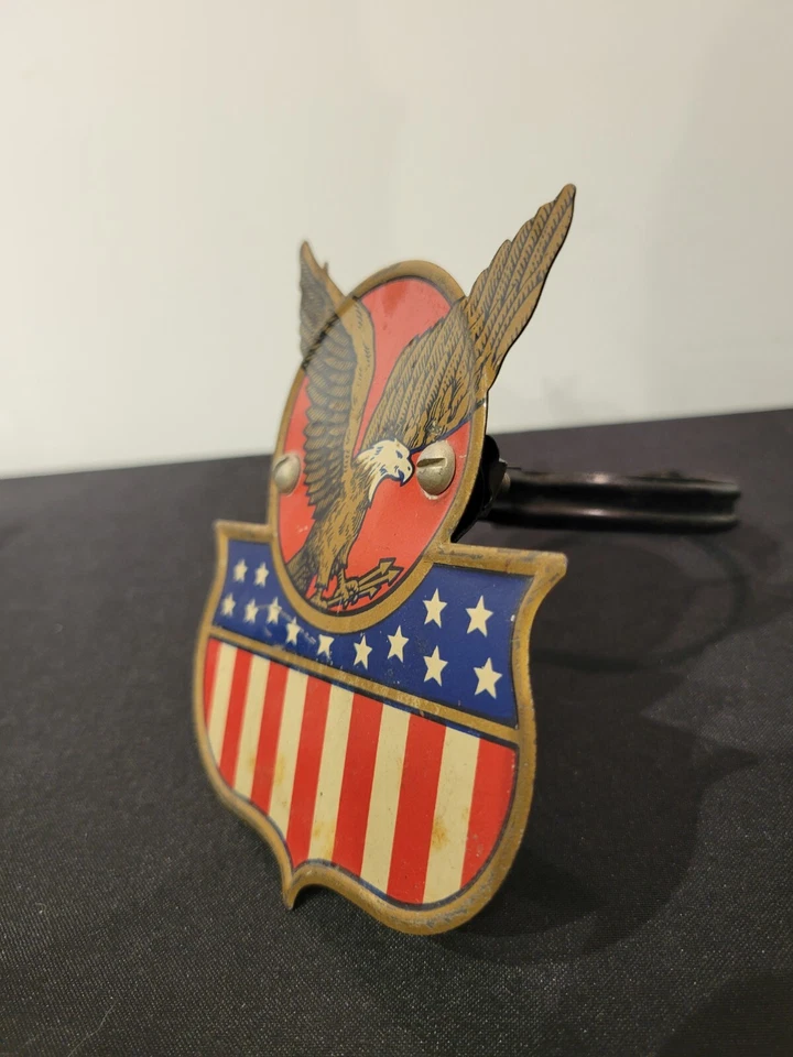 ÁGUIA CARECA PATRIÓTICA 13 LISTRAS E LISTRAS ESCUDO PLACA TOPPER + SUPORTE - Imagem 3 de 4