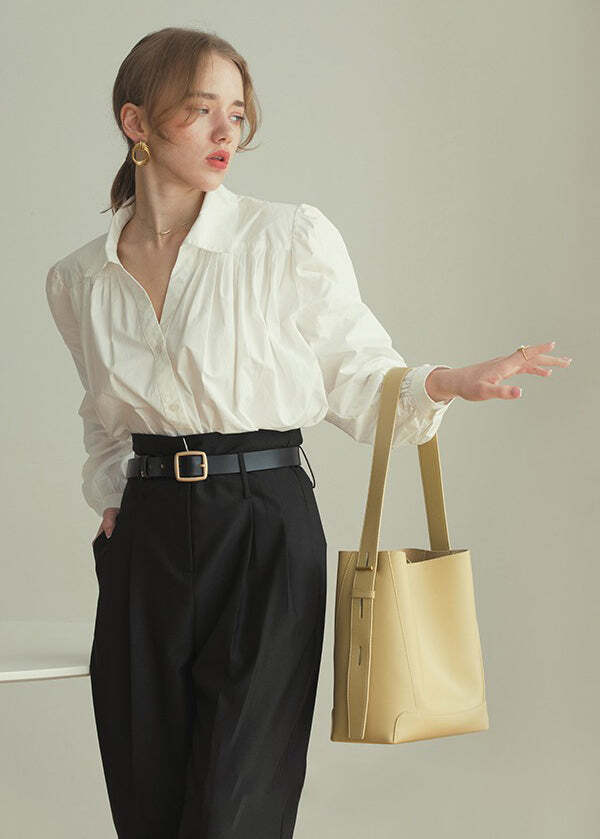 Minimalist Bucket Bag in Genuine Leather | Leather Shoulder Bag, Chic Crossbody