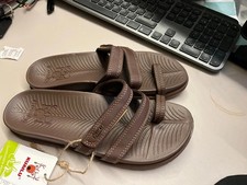 KuaiLu Brown Comfort Sandals with Toe Loop