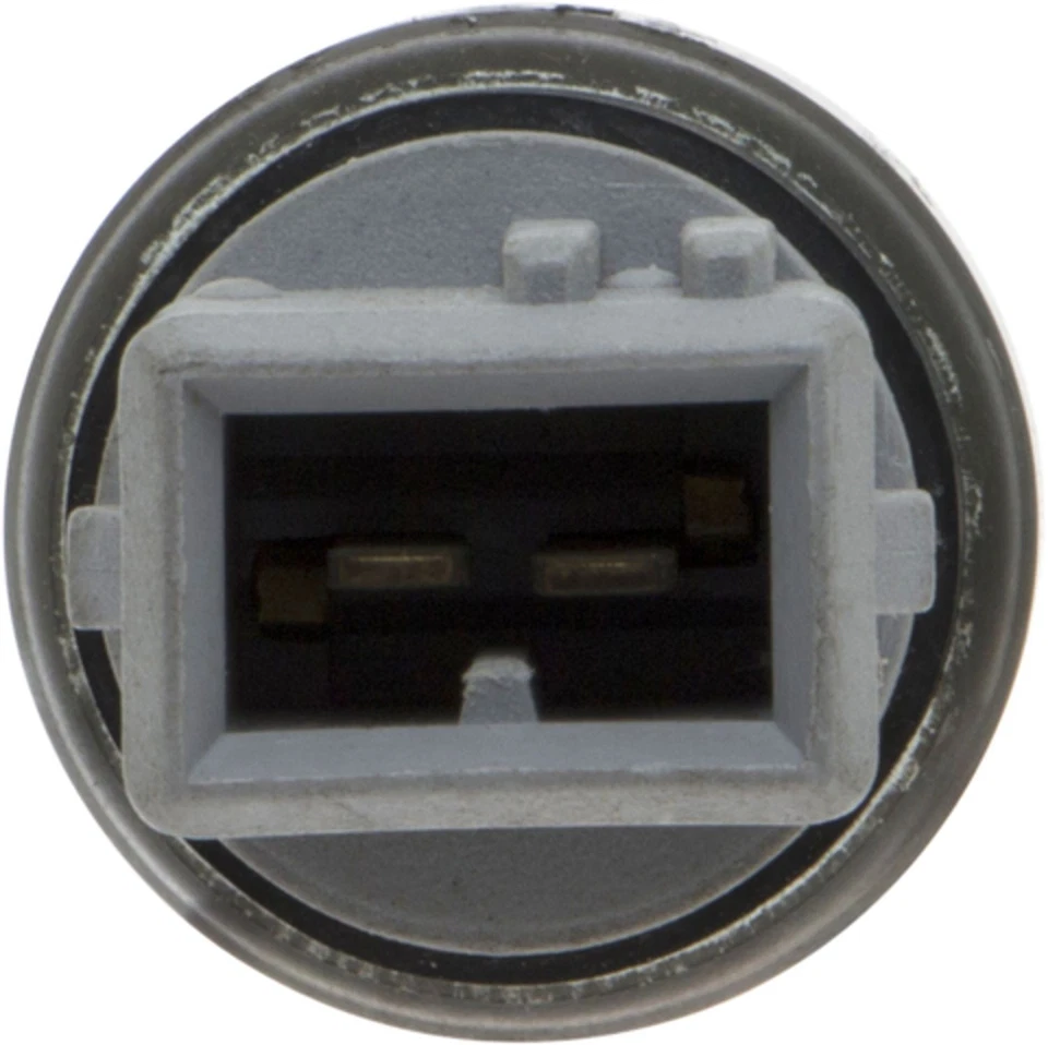 Interruptor de ventilador condensador montado en el sistema Four Seasons 20992 para 93-97 Volvo 940 960 Foto 4 de 4