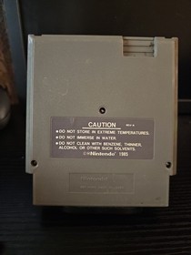 Mad Magazine Spy vs. Spy Nintendo NES Game Cartridge, 1988 Edition
