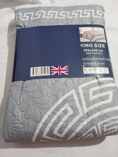 1 King Size Quilted Egyptian Cotton Touch Bed Spread Grey And White Colour  New