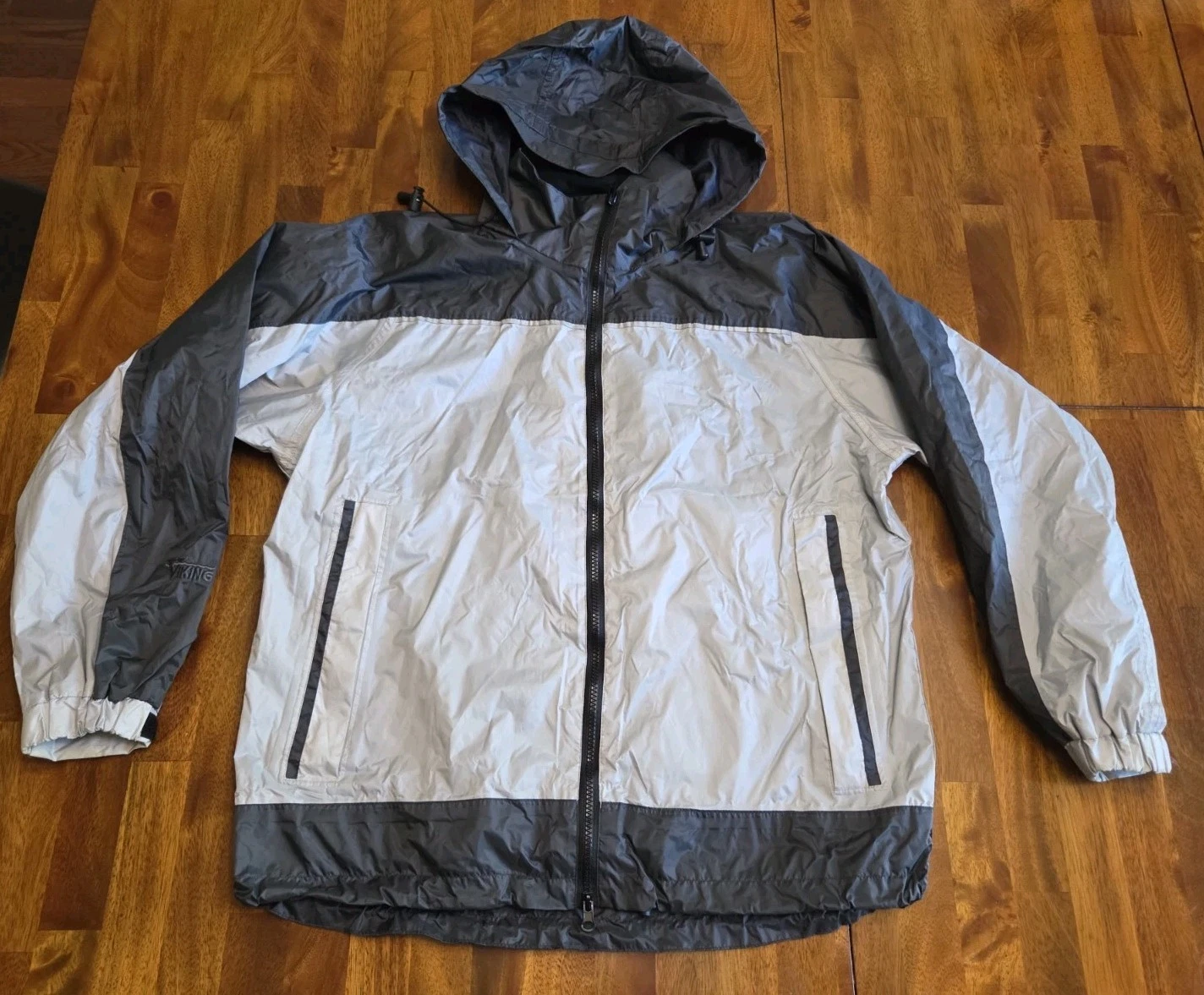 Viking Tsunami Windigo Packable Lightweight Zip Up Waterproof Rain Jacket Small