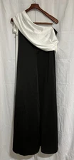 Babeyond Women’s Plus Size Cocktail Black, White Dress, Size 18, (G-1258)
