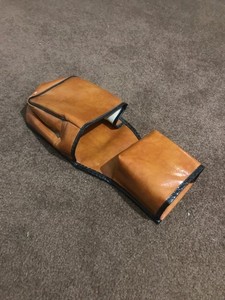 Shotgun shell gun pouch