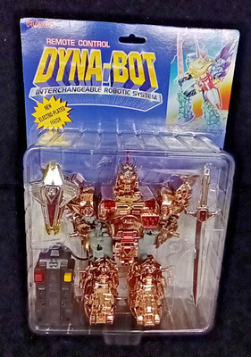Vintage Remote Control Dyna-Bot Robot Playgo Interchangeable Robotic System GOLD